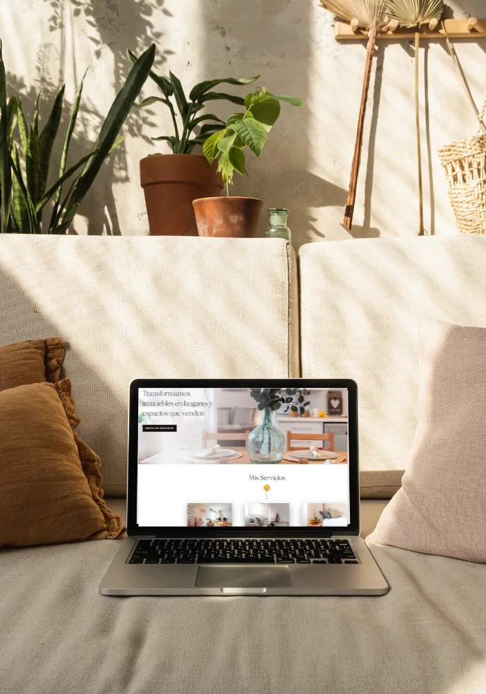 Diseño web para Rocío Nieto, home staging